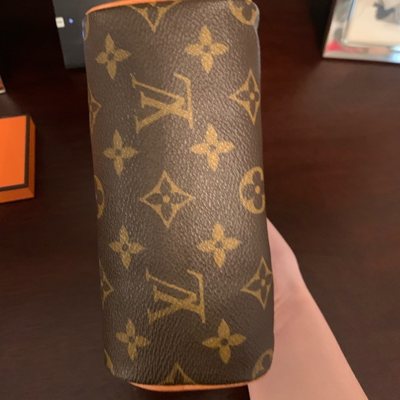 Authentic Louis Vuitton Speedy HL (Rare) - Picture 13 of 14
